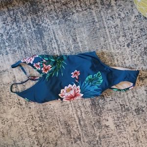 Kona Sol- NWT Floral One Piece